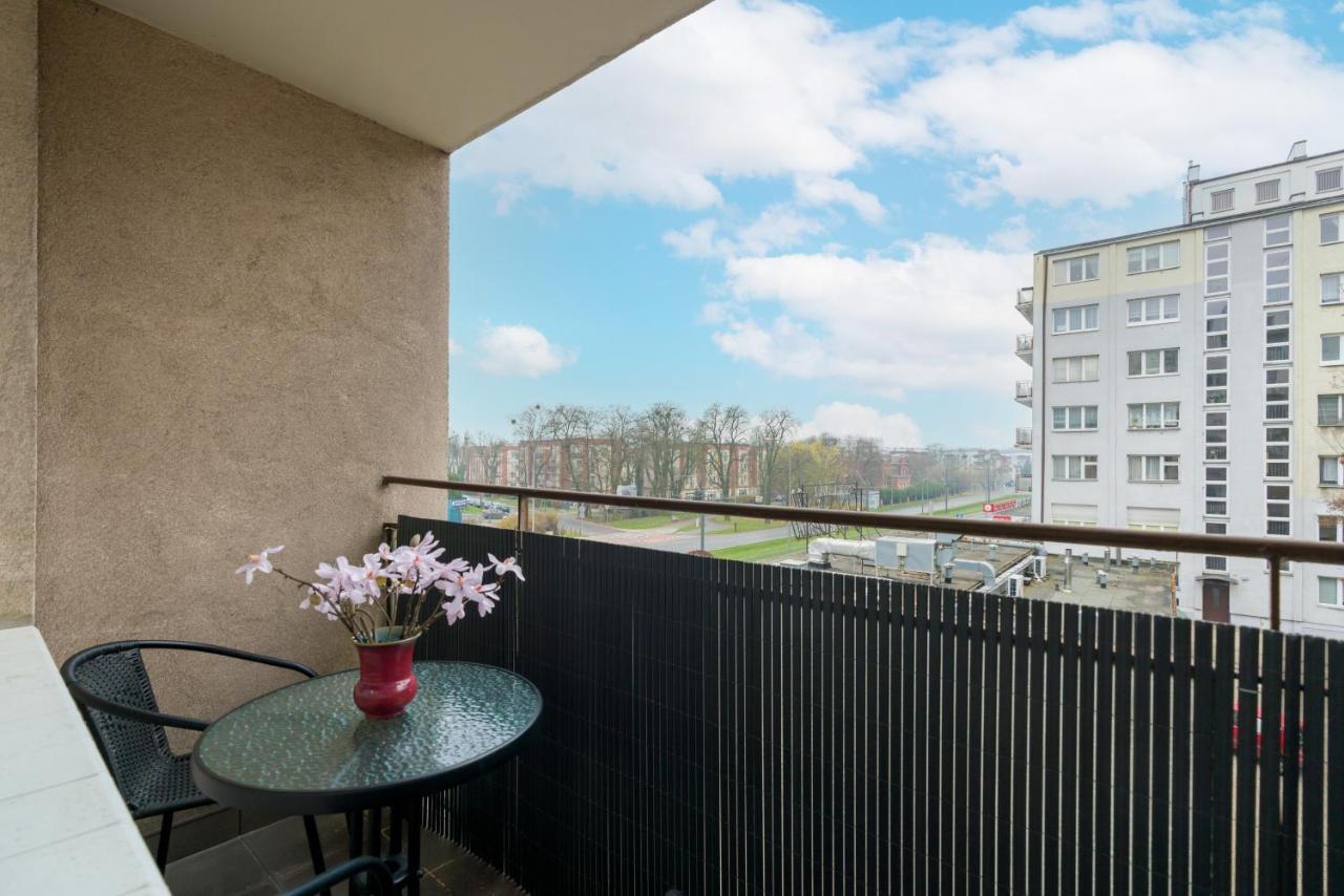 Premium Apartments Grunwaldzka By Renters Poznań Exterior foto